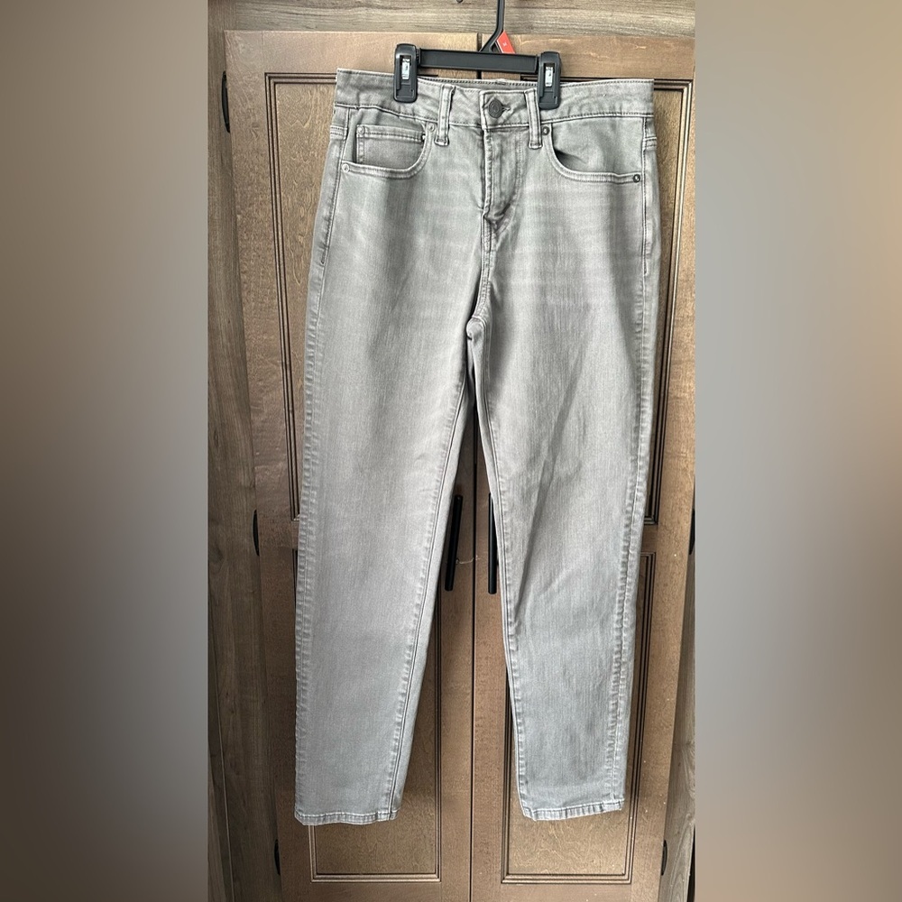 American Eagle Outfitters Men’s Athletic Fit Jeans